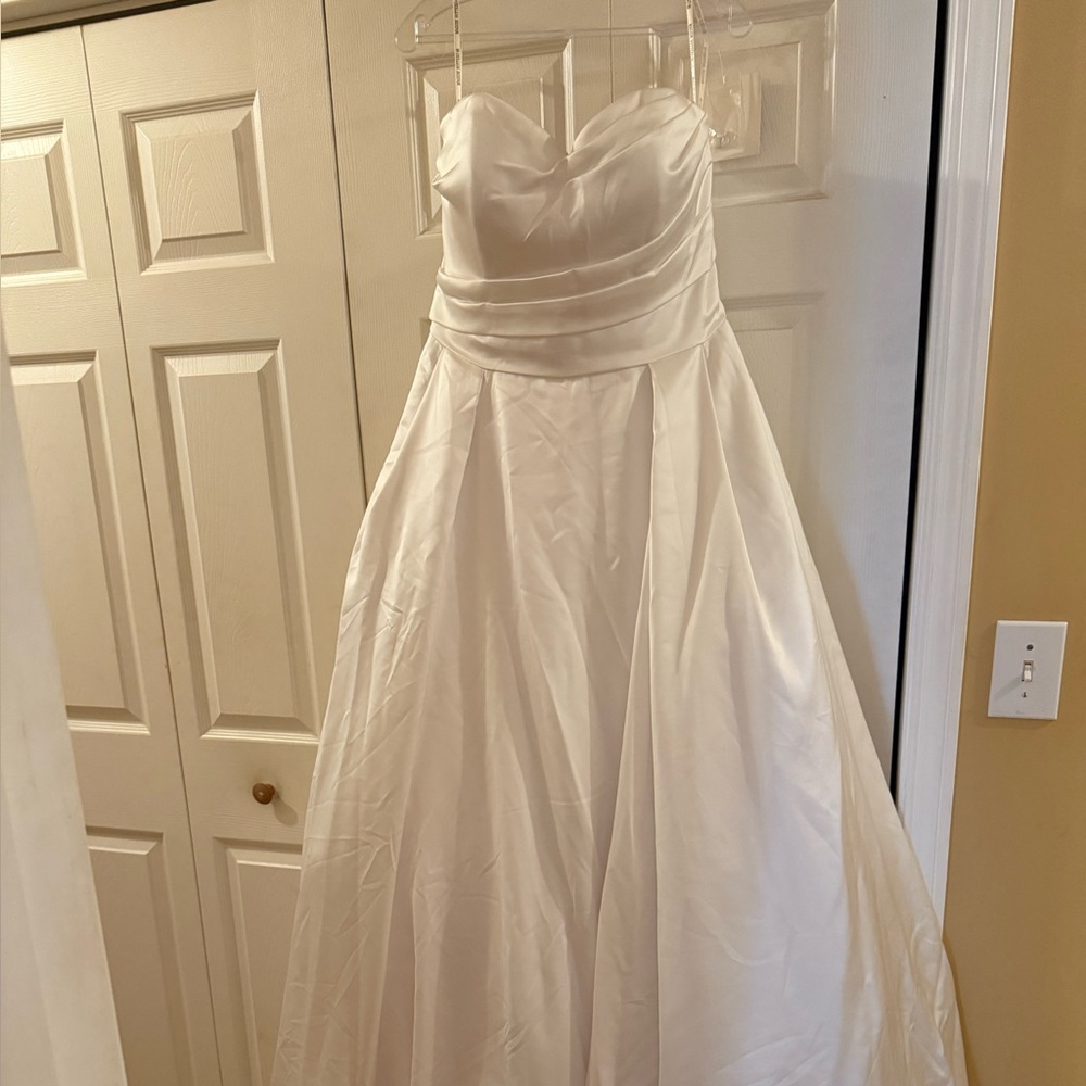 Maggie Sottero Classic Bridal Gown